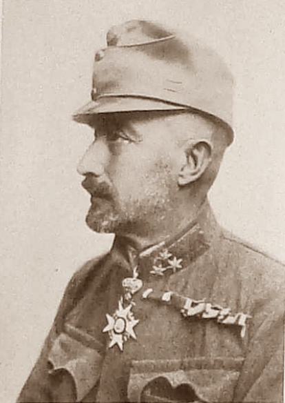 Der Regimentskommandant Oberst Trampus